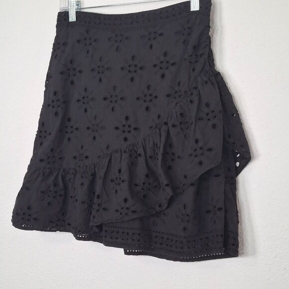Express Embroidered Eyelet Skirt Sz 6 Mini 100% Cotton Ruffle Cottagecore Boho - Picture 3 of 15